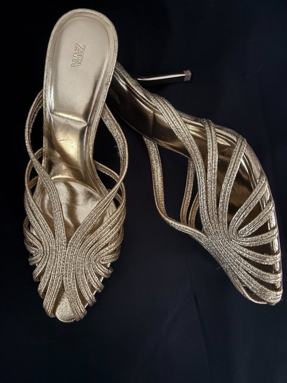 ZARA Champagne Metallic Strappy Slide Sandals Women's US 9 EU 40 Elegant Party - Picture 2 of 5